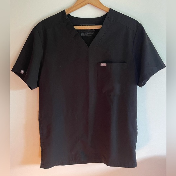 FIGS-Leon Three-Pocket Scrub Top - Picture 3 of 6